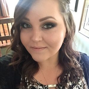 Meet your Posher, Katy